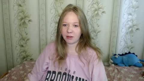Snapshot of alya764770 chatting on 05/21/26, 01:45 alya764770 online show from 05/21/26, 01:45