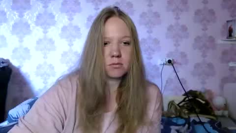 Snapshot of alya764770 chatting on 06/07/26, 07:45 alya764770 online show from 06/07/26, 07:45