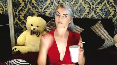 aly online show from 02/08/25, 10:18