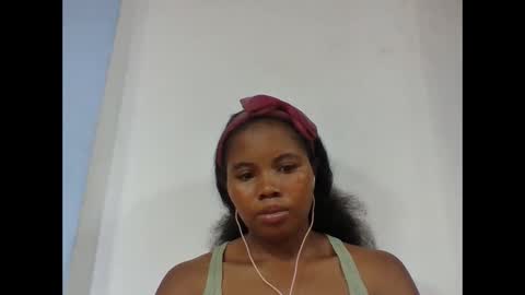 Snapshot of alydie7 chatting on 04/24/26, 05:59 alydie7 online show from 04/24/26, 05:59