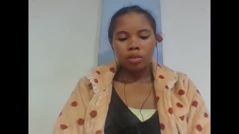 Snapshot of alydie7 chatting on 05/12/26, 05:54 alydie7 online show from 05/12/26, 05:54