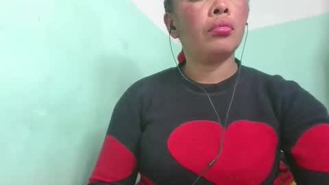 alypierette online show from 05/18/26, 04:57
