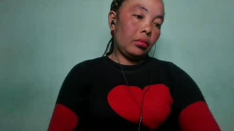 alypierette online show from 06/24/26, 07:24