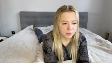 Al online show from 04/18/26, 07:12