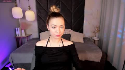 Alysia online show from 03/28/26, 03:11