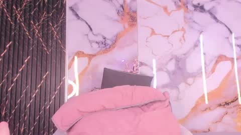 alyson__a online show from 05/09/26, 04:12