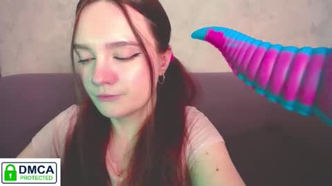 Alyssa online show from 12/19/25, 08:54