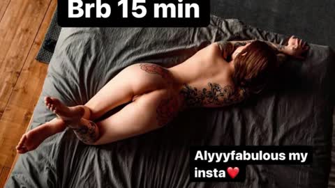 Snapshot of alyssa_fabulous chatting on 12/18/24, 03:15 Aly online show from 12/18/24, 03:15