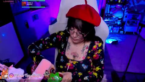  . Monday to Saturday at 10pm and 6am Colombia time online show from 10/27/25, 02:37