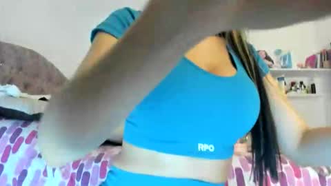 Snapshot of amadamar chatting on 06/01/26, 01:18 valentia online show from 06/01/26, 01:18