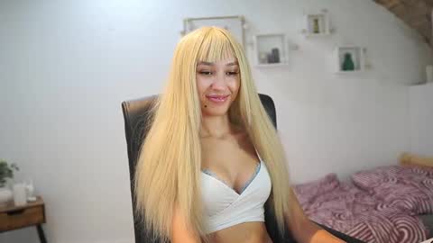 Amai  Liu online show from 10/03/25, 05:43