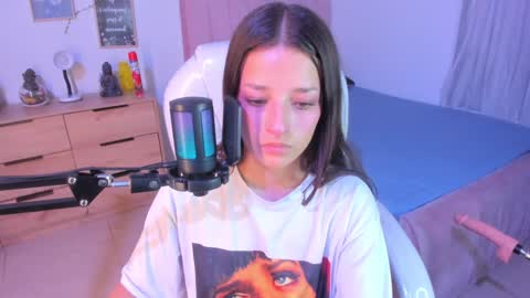 B I A N C A online show from 02/05/25, 04:16