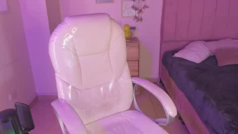 B I A N C A online show from 09/27/25, 04:06