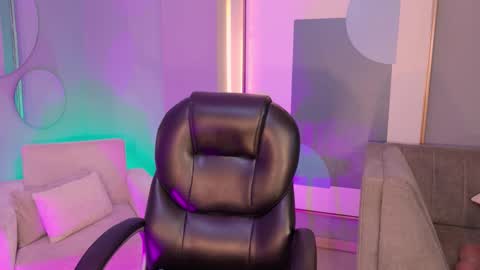 Amaia Haywood online show from 10/21/25, 04:46