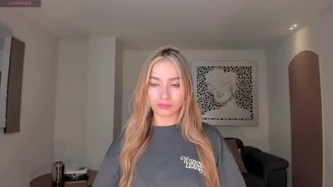 Amaia Haywood online show from 01/11/26, 11:37