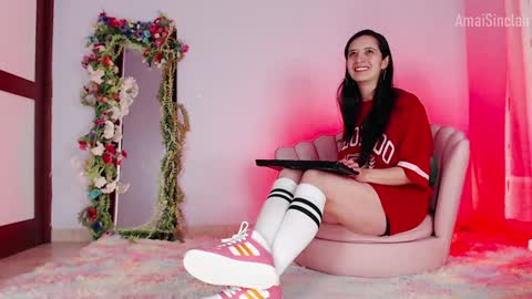 Amai  Sinclair  online show from 01/31/25, 06:24