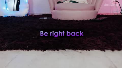 Amai  Sinclair  online show from 09/11/25, 06:13