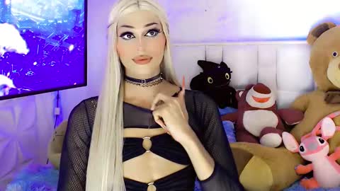 amal_baddel_ online show from 02/15/25, 02:55