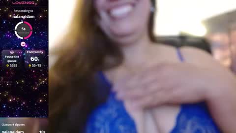 Snapshot of amalia_brunette chatting on 12/18/25, 04:35 AMALIA online show from 12/18/25, 04:35