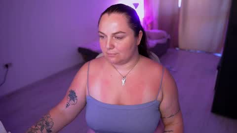 Snapshot of amalia_minkxx chatting on 06/09/26, 04:18 amalia_minkxx online show from 06/09/26, 04:18