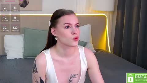 Amalia online show from 10/06/25, 01:08