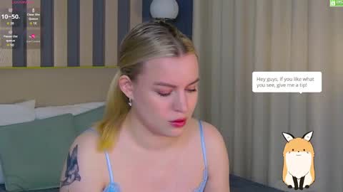 Amalia online show from 04/17/26, 01:14