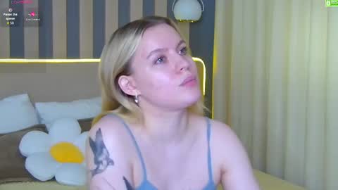 Snapshot of amaliabell chatting on 06/28/26, 01:17 Amalia online show from 06/28/26, 01:17