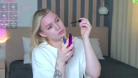 Snapshot of amaliabell chatting on 07/21/26, 01:13 Amalia online show from 07/21/26, 01:13