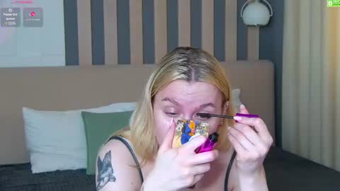 Snapshot of amaliabell chatting on 07/26/26, 01:07 Amalia online show from 07/26/26, 01:07