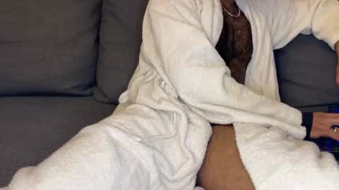 amalik_yoazz online show from 11/20/25, 01:33