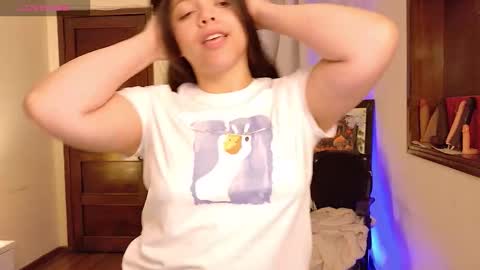         online show from 12/02/25, 02:56