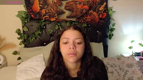 Snapshot of amand1_sweet chatting on 01/18/26, 01:37 online show from 01/18/26, 01:37