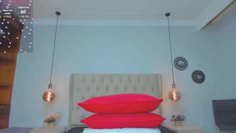 amanda29_ online show from 11/08/25, 07:12