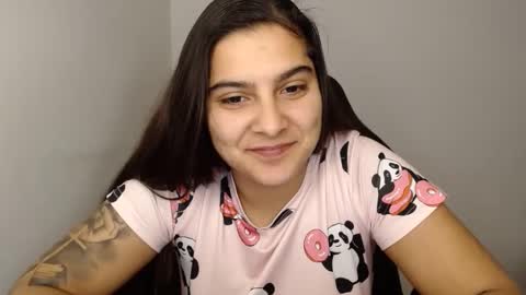 The queen of the biceps  online show from 01/16/25, 02:19