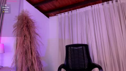 Luisa online show from 11/13/25, 01:15