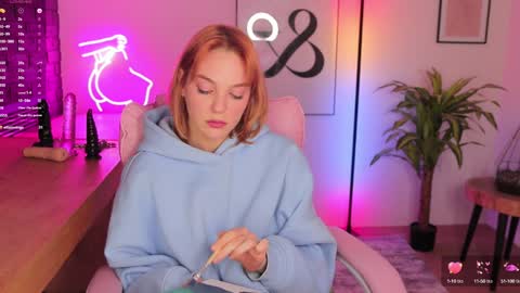 Amanda  fox online show from 02/03/25, 04:52