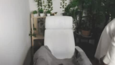 Hi im Amanda online show from 12/05/25, 11:08