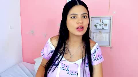 Thalia online show from 11/15/25, 04:43