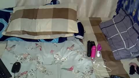 amanda_pavo1 online show from 10/24/25, 08:49