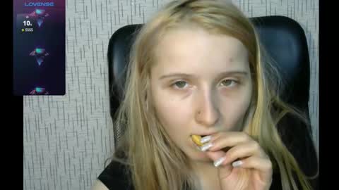 Amanda online show from 02/09/25, 10:11