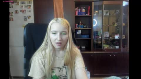 Amanda online show from 11/04/25, 12:59