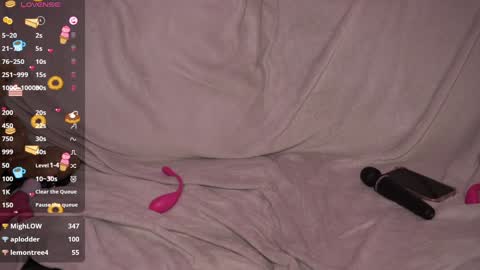 Snapshot of amandaafire chatting on 01/07/25, 04:48 Amanda online show from 01/07/25, 04:48