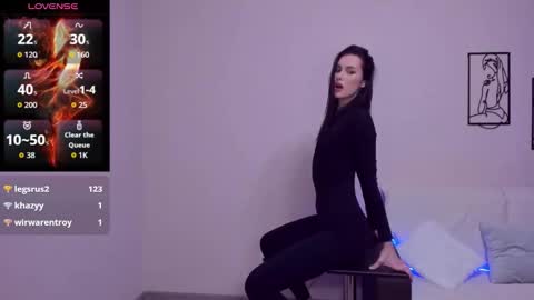 Snapshot of amandaair chatting on 11/26/25, 07:15 AmandaAir online show from 11/26/25, 07:15