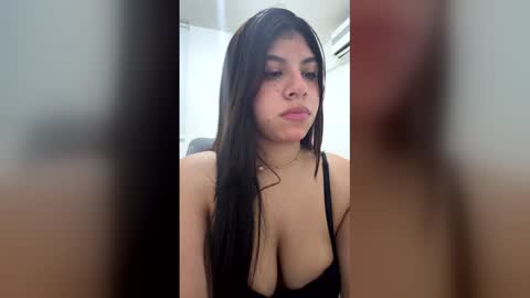 Amanda online show from 04/19/26, 04:12