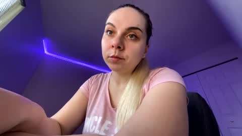 Amanda online show from 03/03/25, 11:24