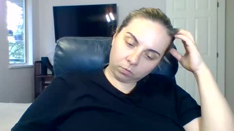 Amanda online show from 09/30/25, 11:32