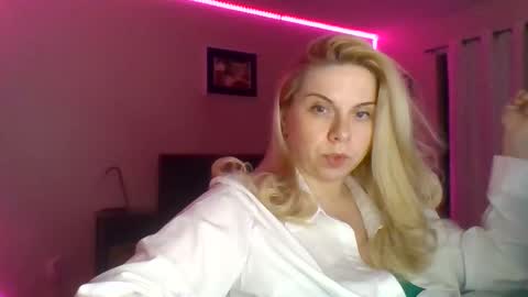 Amanda online show from 12/02/25, 06:30