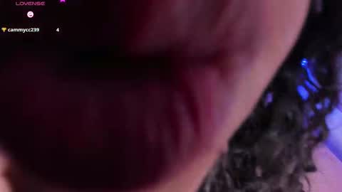 Snapshot of amandalee26 chatting on 09/15/25, 08:31 amandalee26 online show from 09/15/25, 08:31