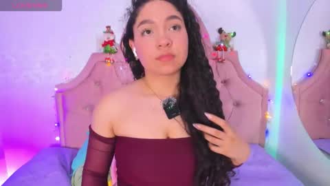 Snapshot of amandalee26 chatting on 12/21/25, 06:26 amandalee26 online show from 12/21/25, 06:26