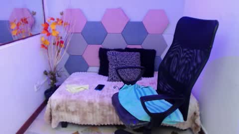 amandapeet online show from 11/13/25, 09:58